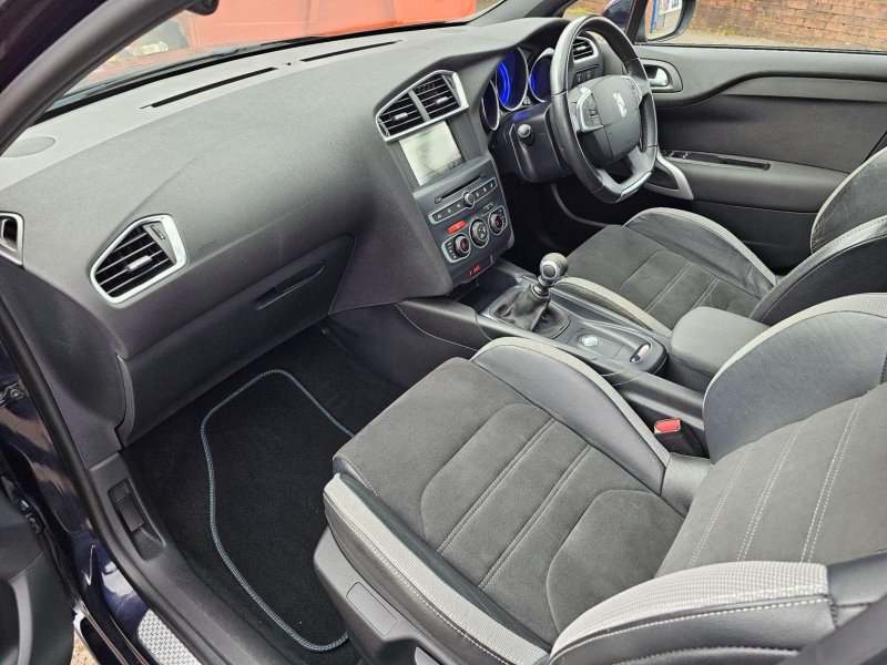 DS AUTOMOBILES DS 4