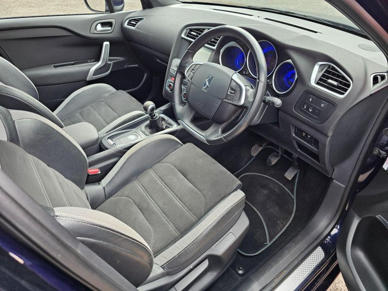 DS AUTOMOBILES DS 4