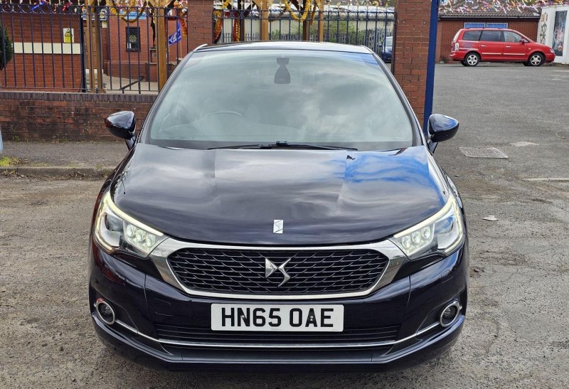 DS AUTOMOBILES DS 4