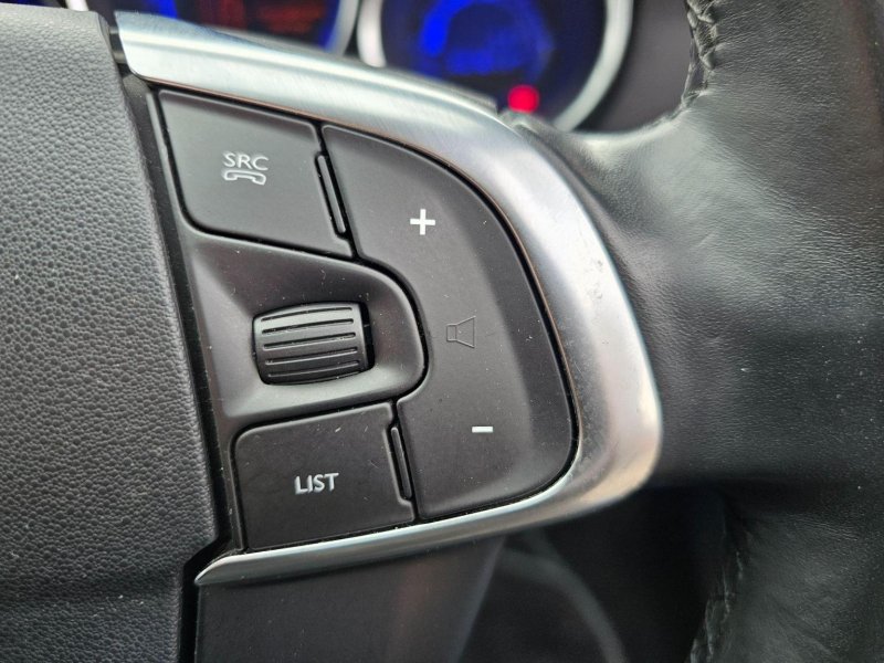 DS AUTOMOBILES DS 4