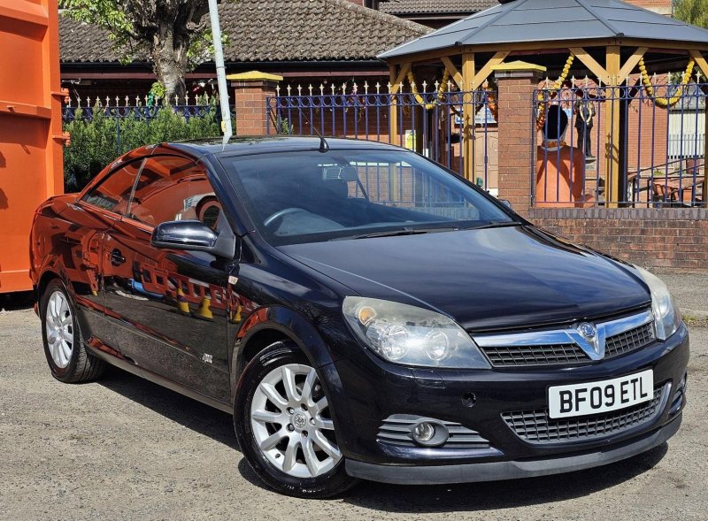 VAUXHALL