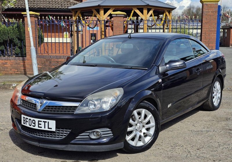 VAUXHALL