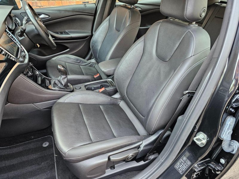 VAUXHALL ASTRA