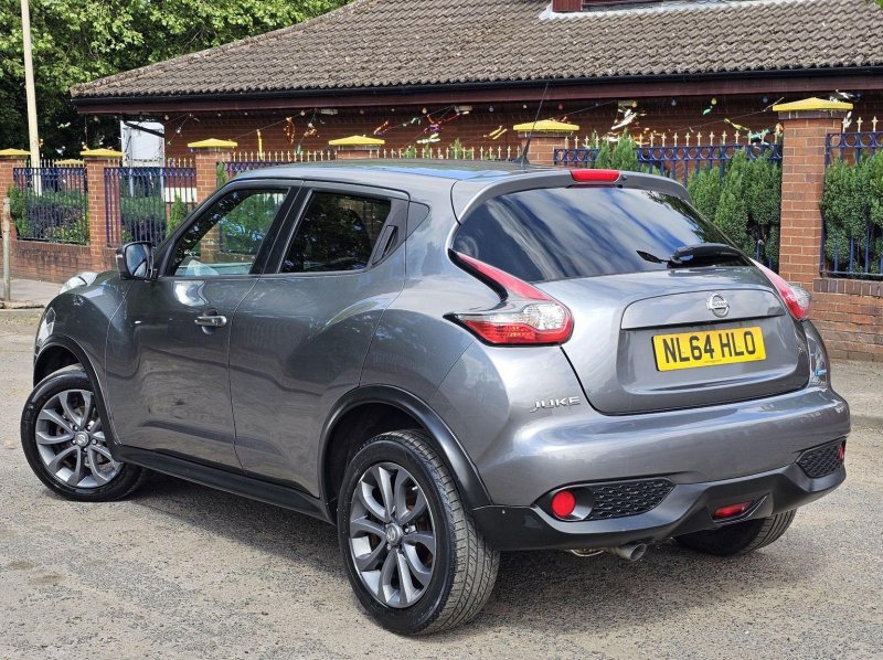NISSAN JUKE