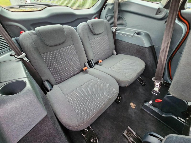 FORD GRAND C-MAX