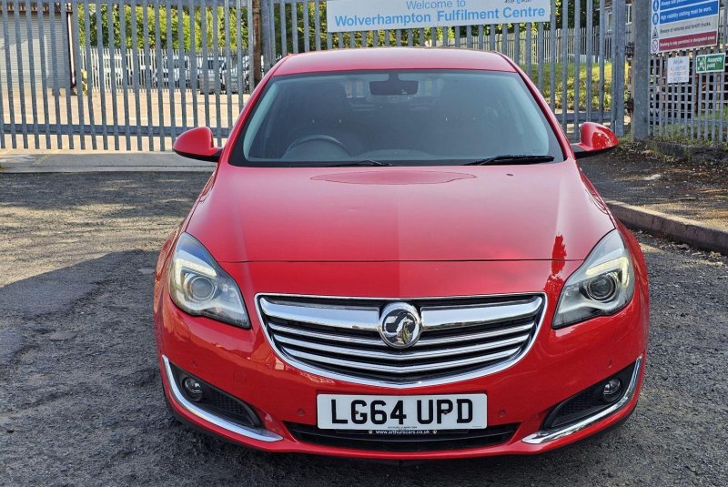 VAUXHALL INSIGNIA