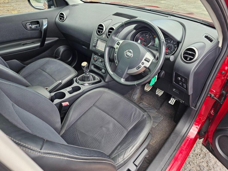 NISSAN QASHQAI