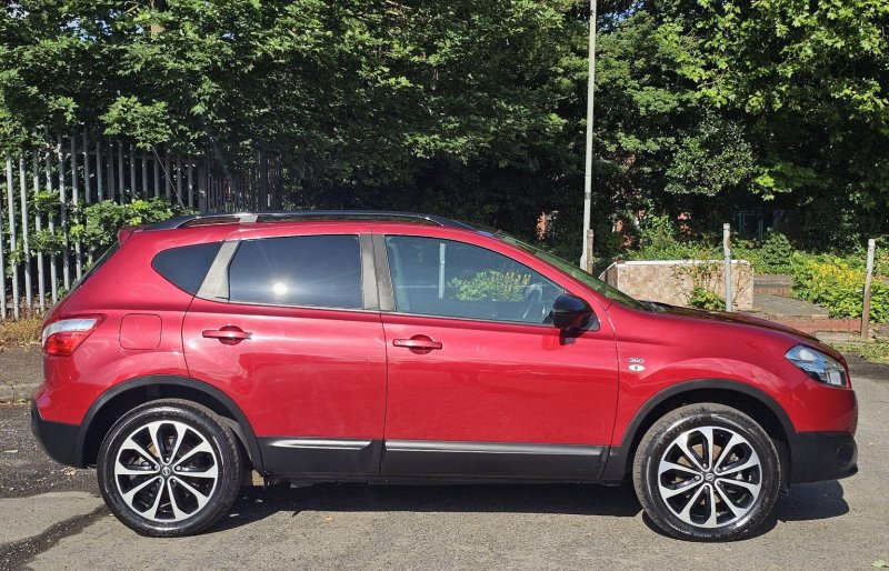 NISSAN QASHQAI
