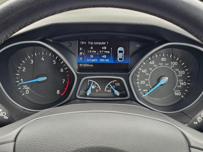 FORD FOCUS