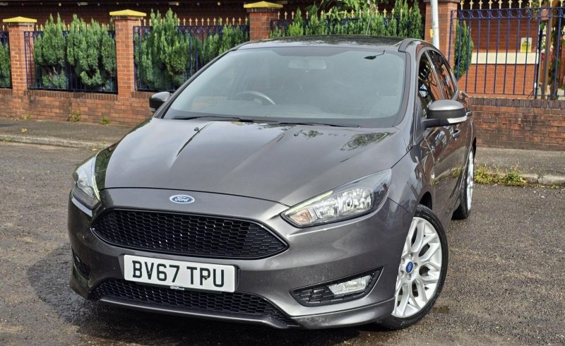FORD FOCUS