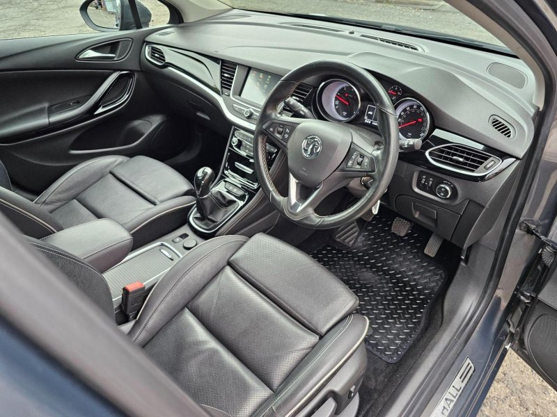 VAUXHALL ASTRA