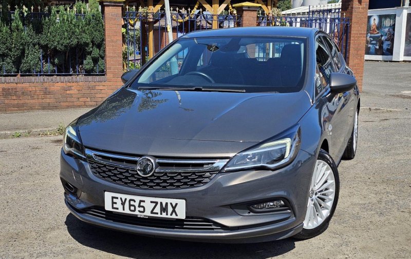 VAUXHALL ASTRA