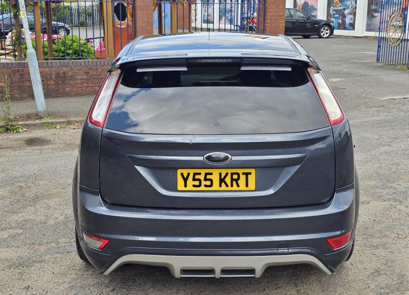 FORD FOCUS
