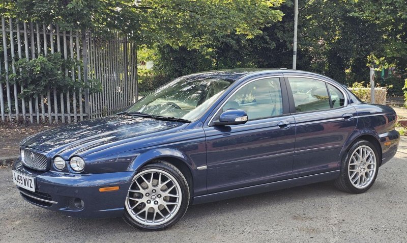 JAGUAR X-TYPE