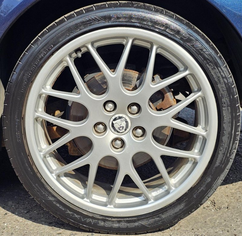 JAGUAR X-TYPE