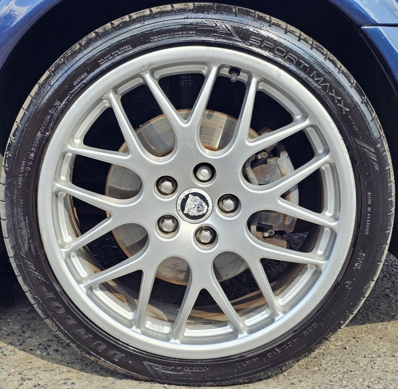 JAGUAR X-TYPE