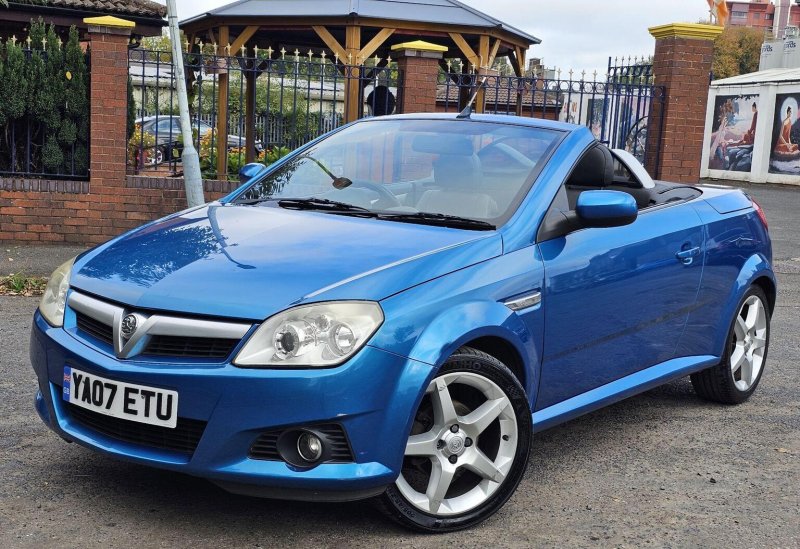 VAUXHALL
