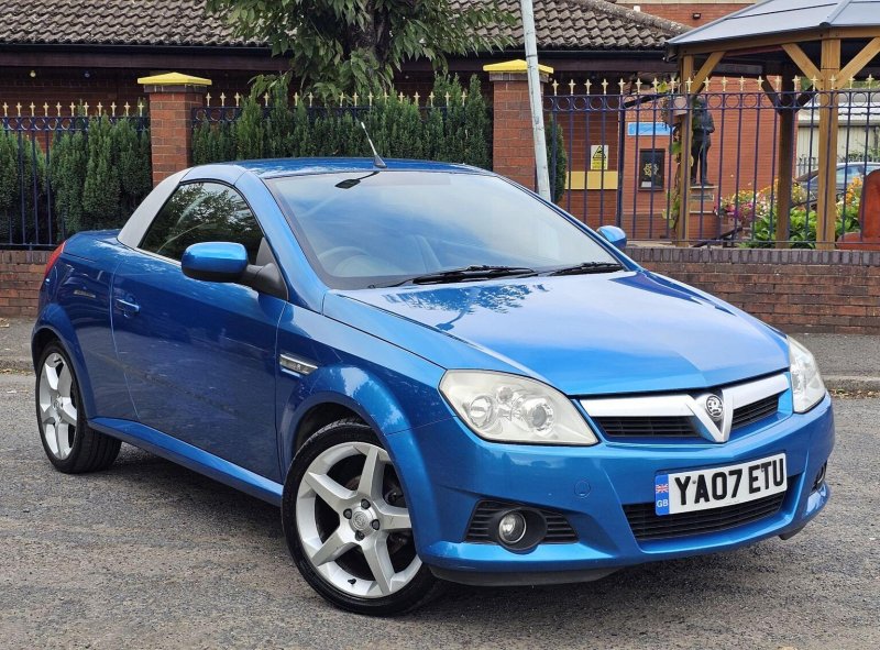 VAUXHALL