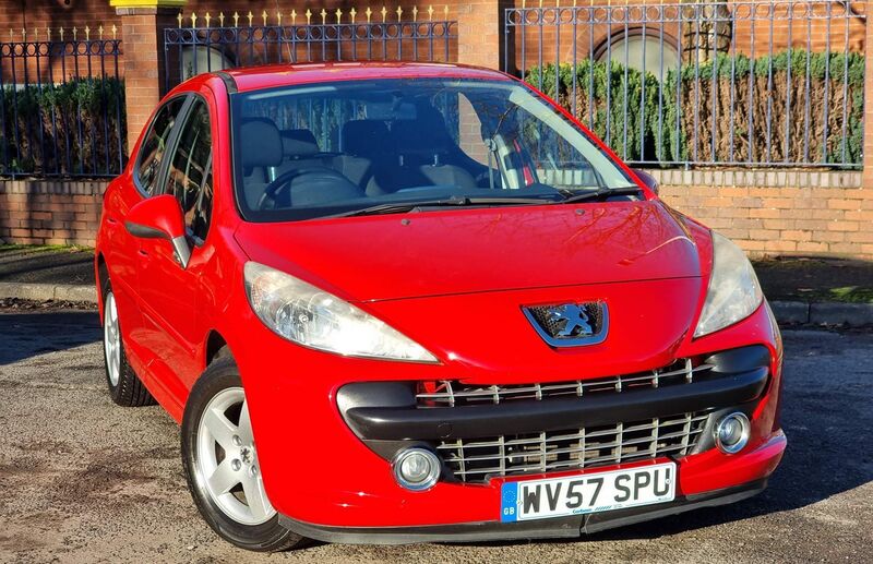 PEUGEOT 207