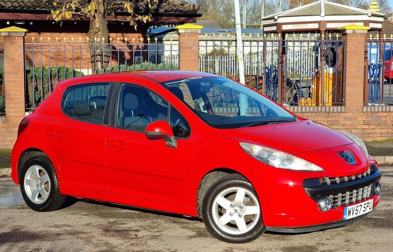 PEUGEOT 207
