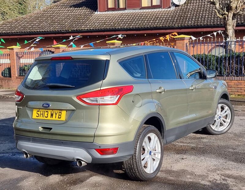 FORD KUGA