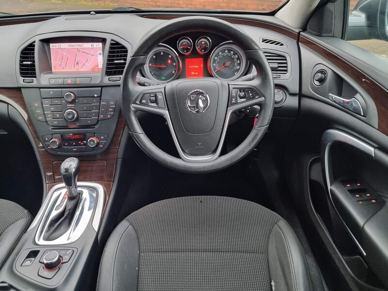 VAUXHALL INSIGNIA