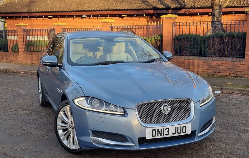 JAGUAR XF