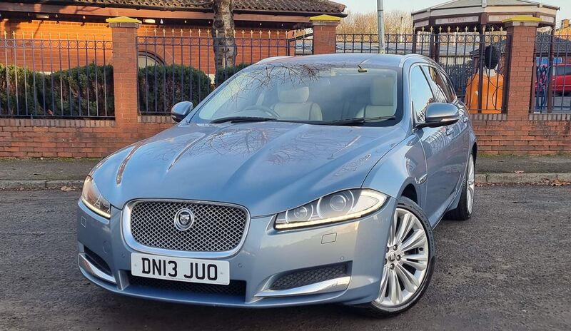 JAGUAR XF