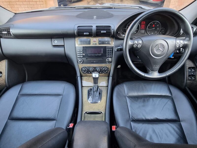 MERCEDES-BENZ C CLASS