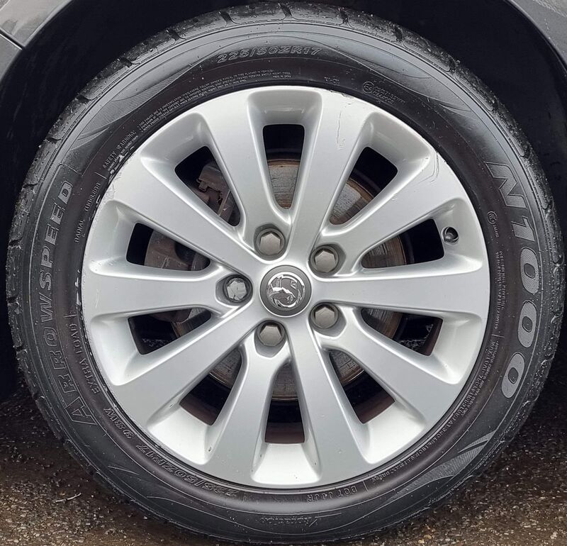 VAUXHALL ASTRA