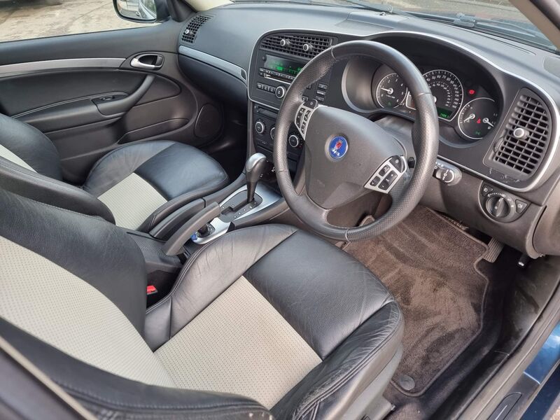 SAAB 9-3
