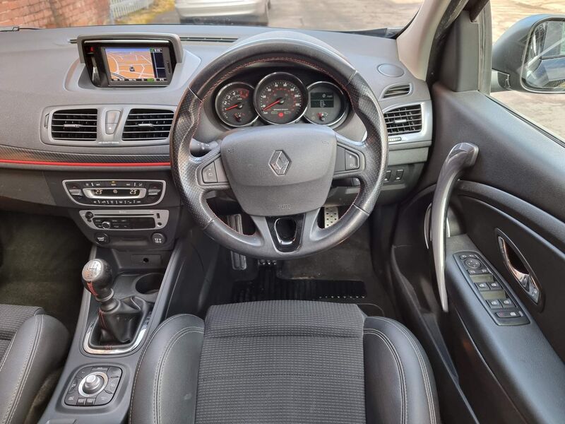 RENAULT MEGANE