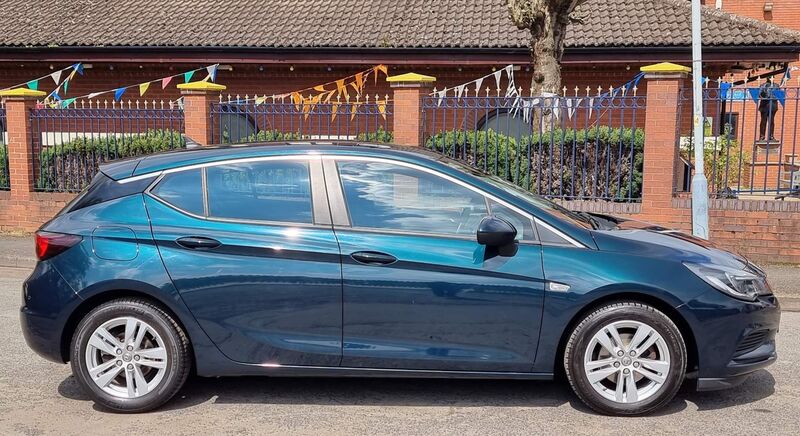 VAUXHALL ASTRA