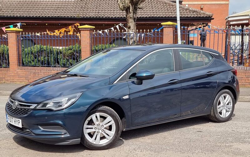VAUXHALL ASTRA