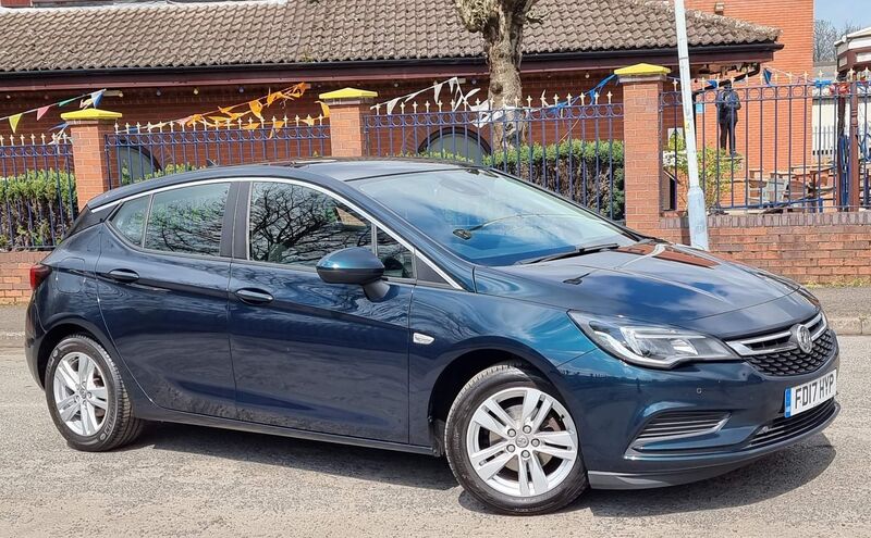VAUXHALL ASTRA