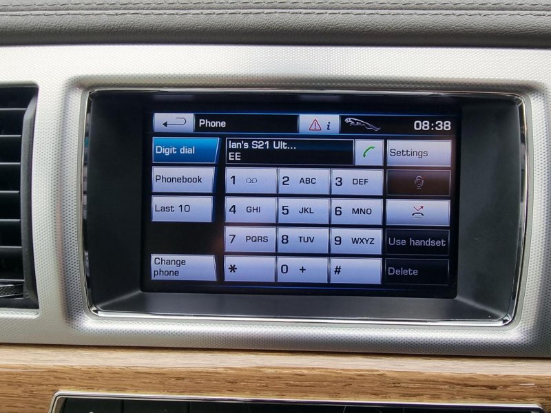 JAGUAR XF