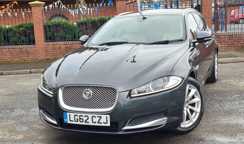 JAGUAR XF
