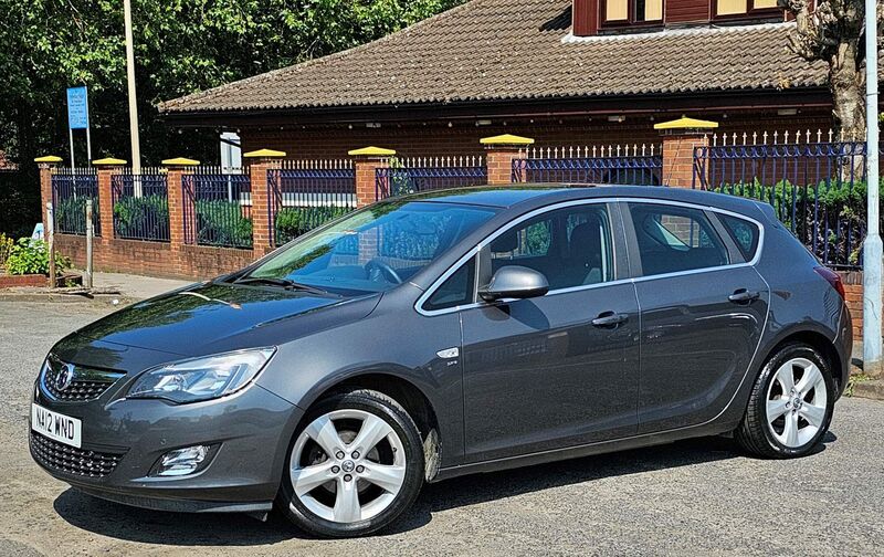 VAUXHALL ASTRA