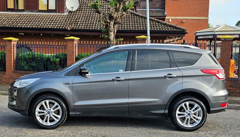 FORD KUGA