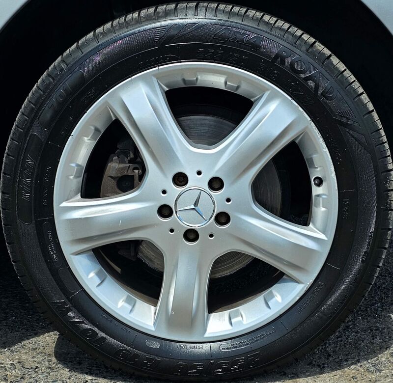 MERCEDES-BENZ M CLASS