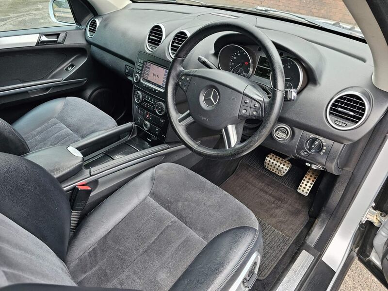 MERCEDES-BENZ M CLASS