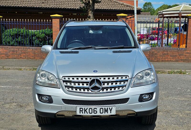 MERCEDES-BENZ M CLASS