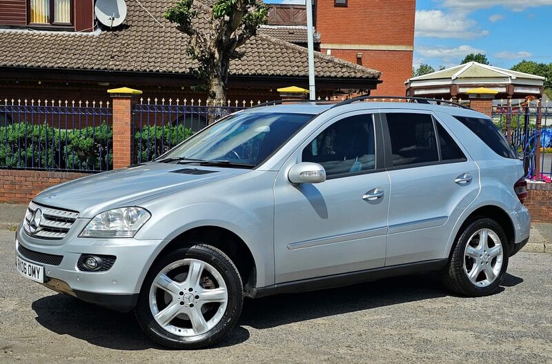 MERCEDES-BENZ M CLASS