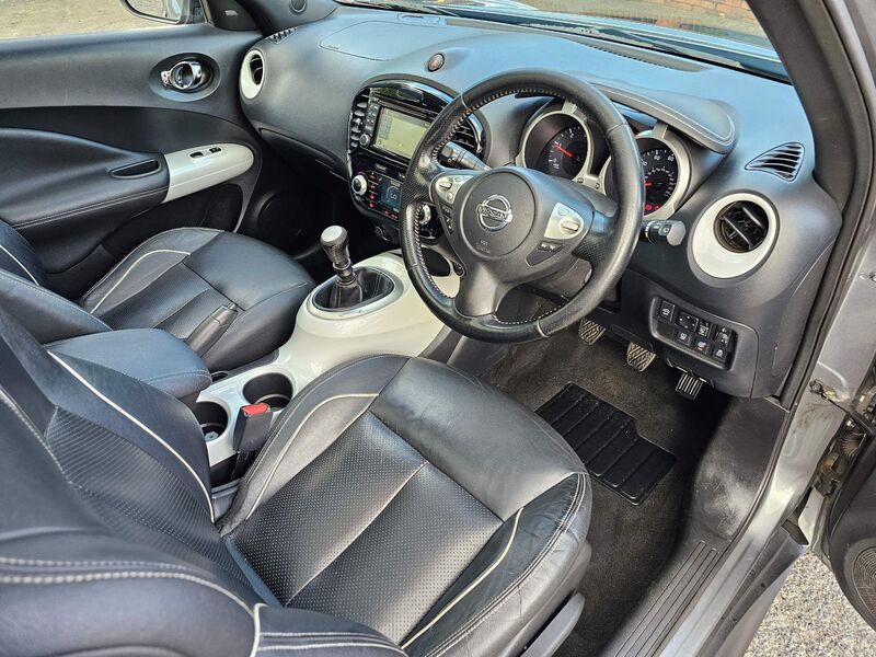 NISSAN JUKE
