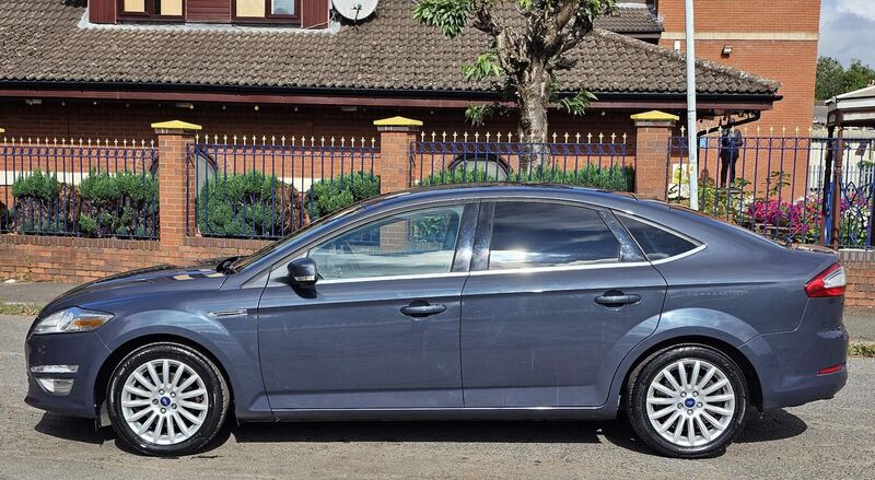 FORD MONDEO